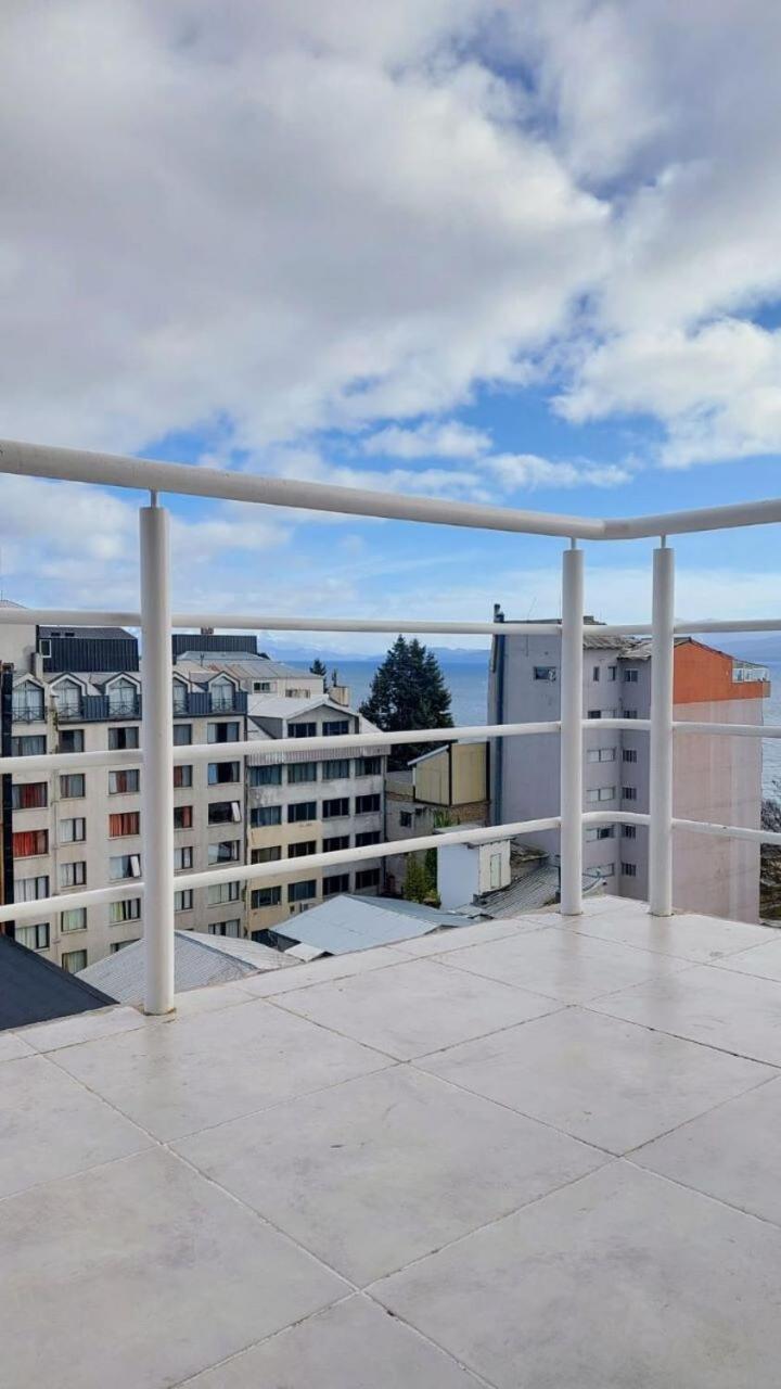 Deleitate Con Las Vistas En Pleno Centro De Bariloche Apartment Exterior photo