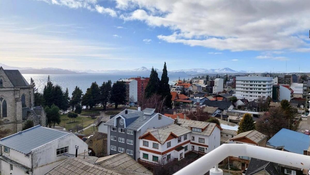 Deleitate Con Las Vistas En Pleno Centro De Bariloche Apartment Exterior photo